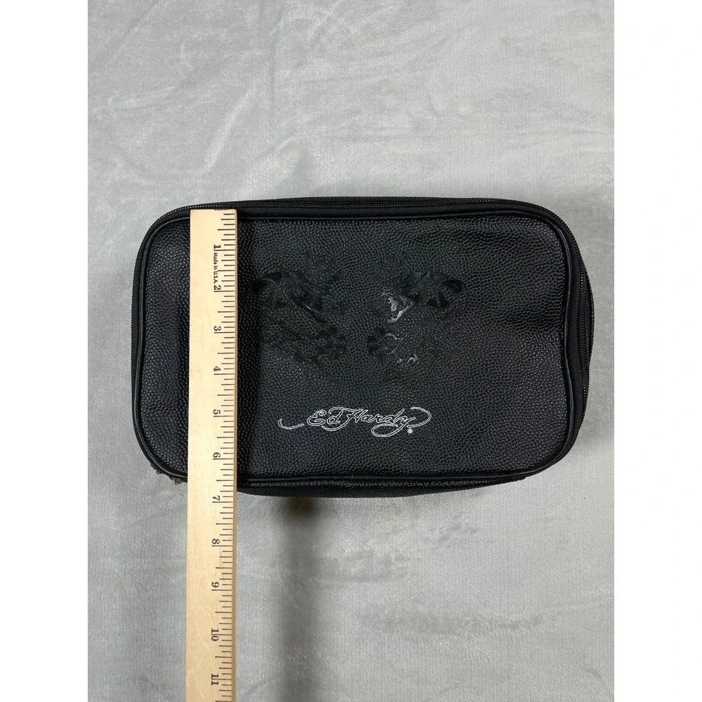 Ed Hardy travel signature